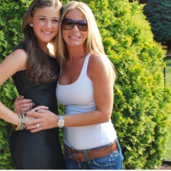 4 a very SWEET PF 2006 DSquared2 DISTRESSED “ LOW RISE” Straight Leg Jeans - Picture 15 of 15